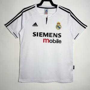 Real Madrid 2003/04 Retro Home kit with Shorts